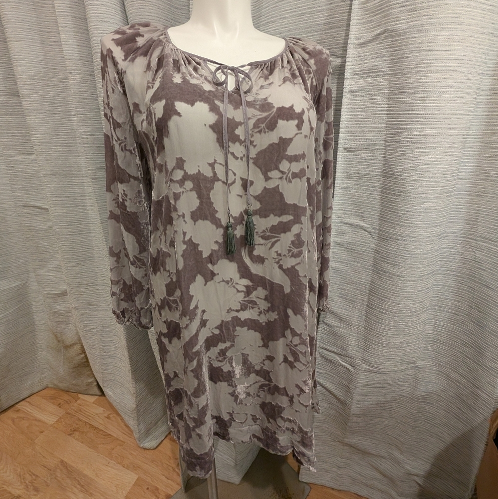 Grey Burnout Velvet Dress by Johnny Was - Size S
